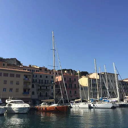 アパート La Marina